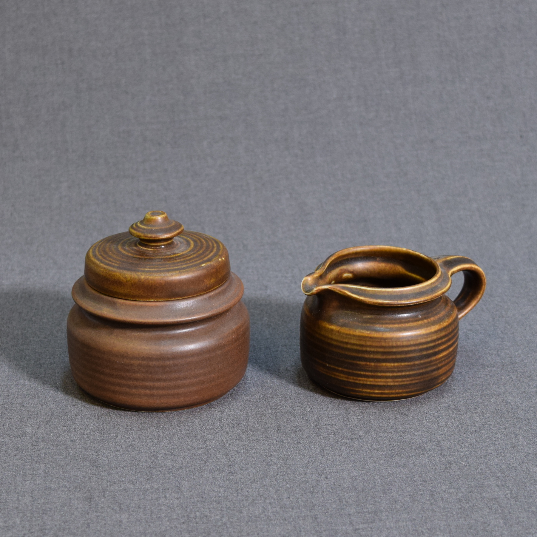 Arabia Kaarna sokerikko ja kermakko