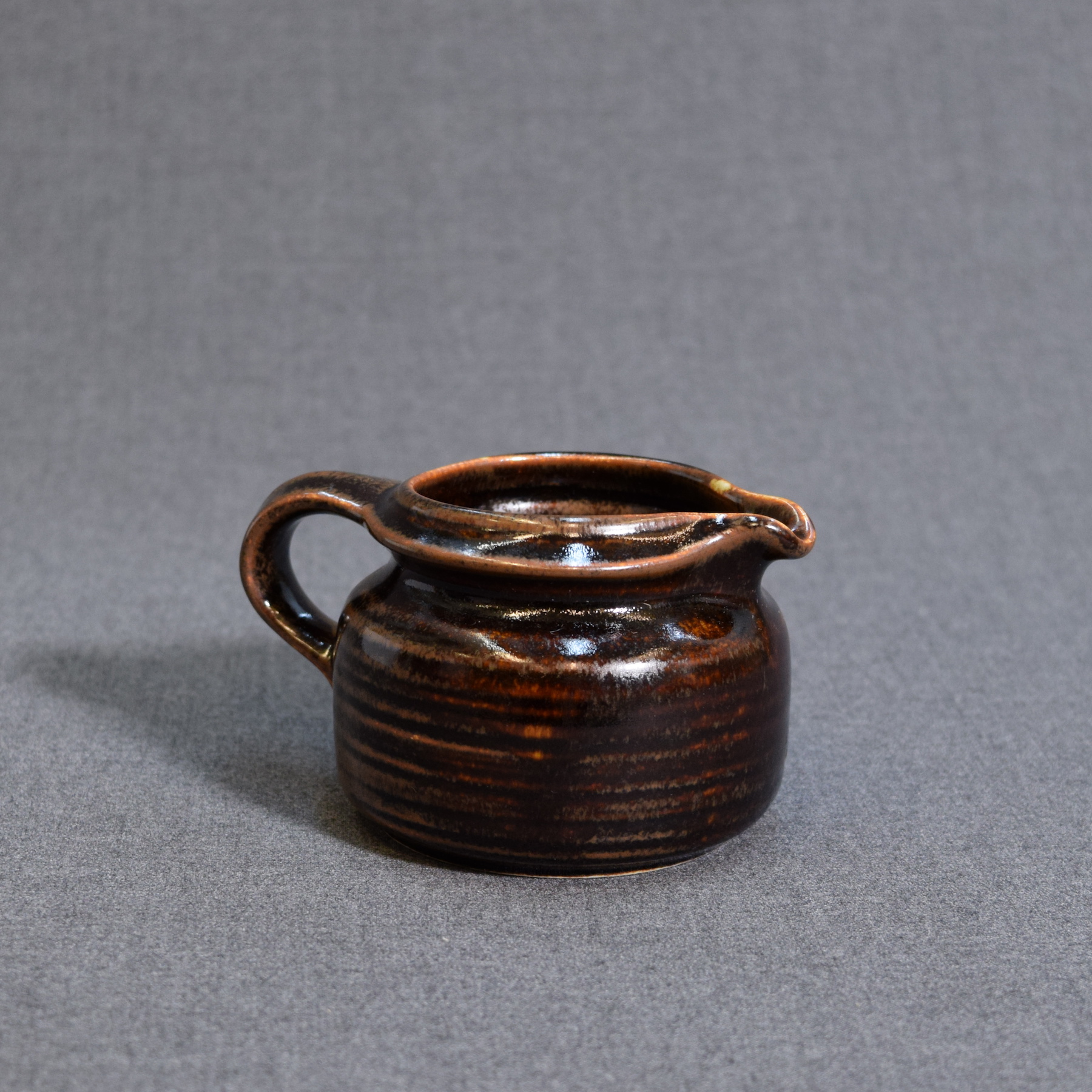 Arabia Mahonki kermakko