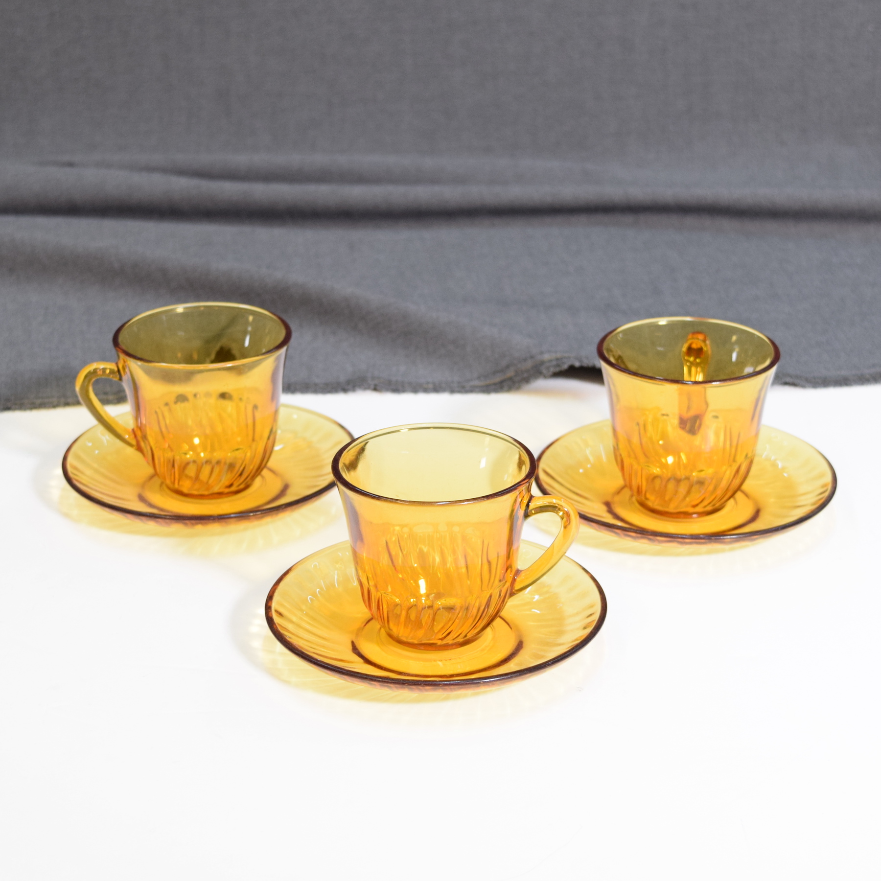  France lasiset kuppi ja aluslautanen