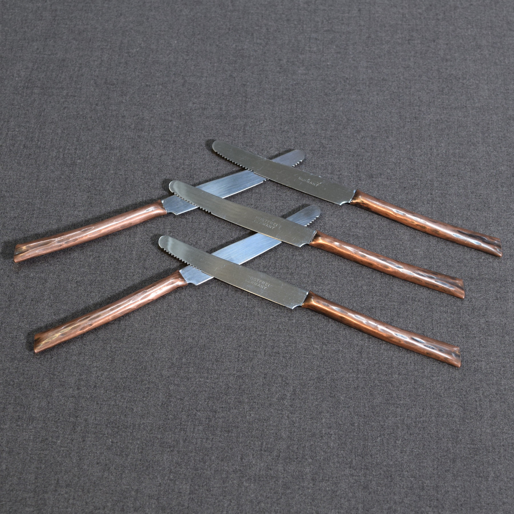 Hedelmäveitsi kuparikahva