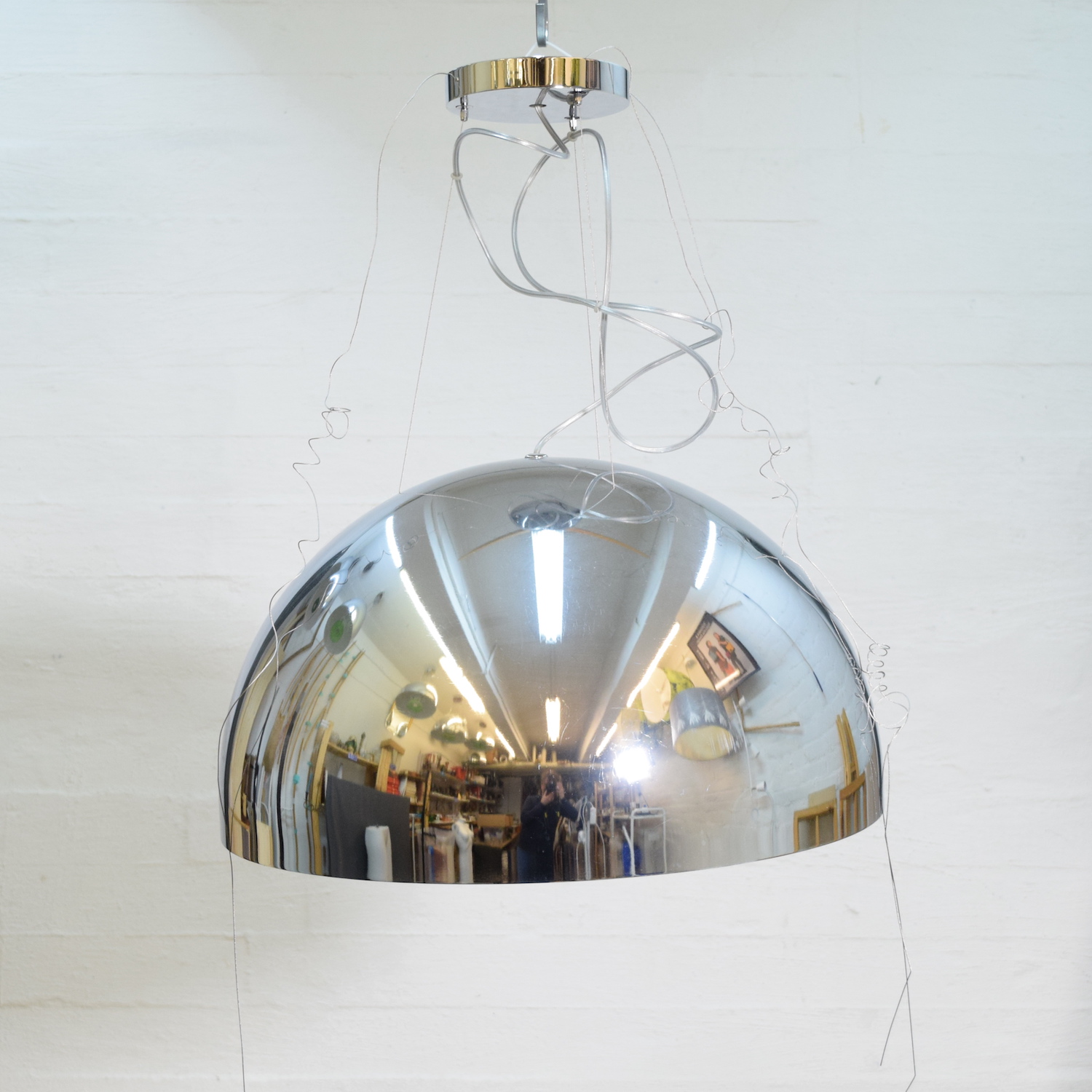 Kattovalaisin metallia kromi ja lasia